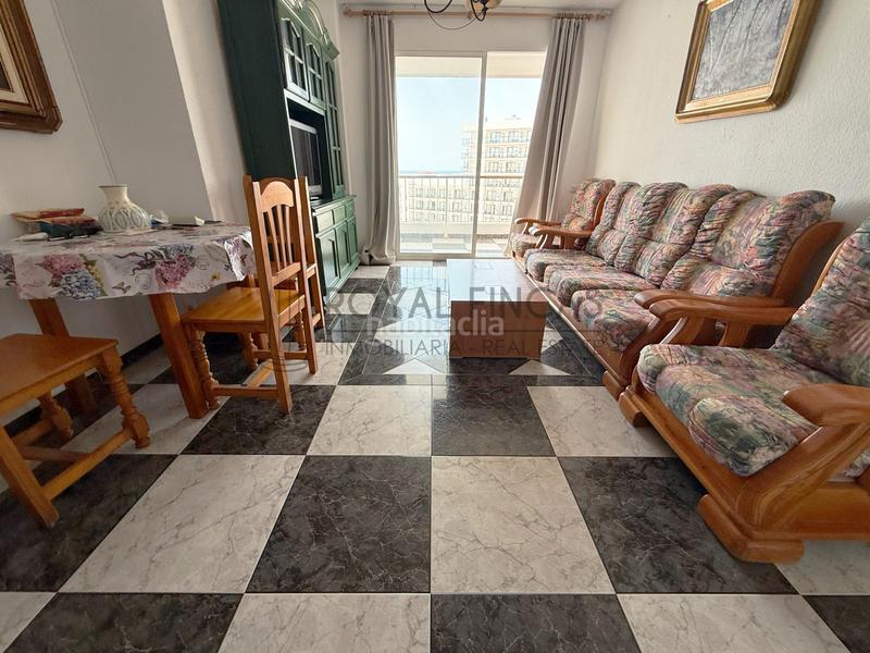 Foto 2bd41238-992d-4cd7-bcf4-789322d3de30. Appartamento con piscina in Puerto Marina Benalmádena
