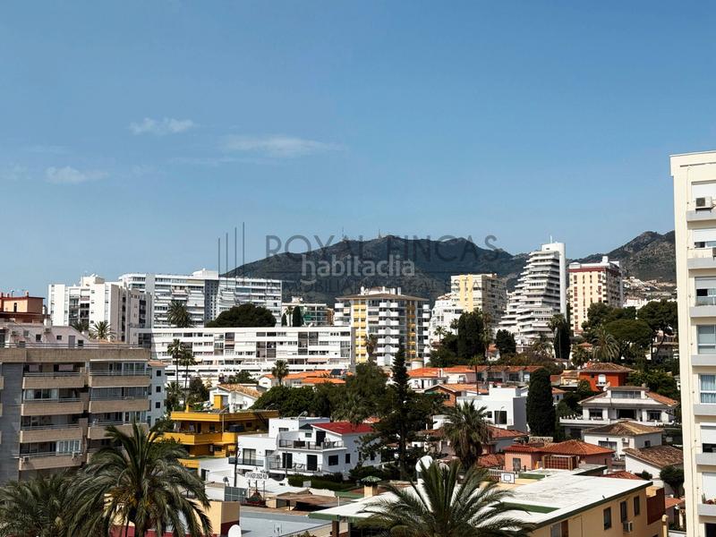 Foto 2c28141a-80ab-422b-ab6c-8b17cc093d3f. Appartamento con piscina in Puerto Marina Benalmádena