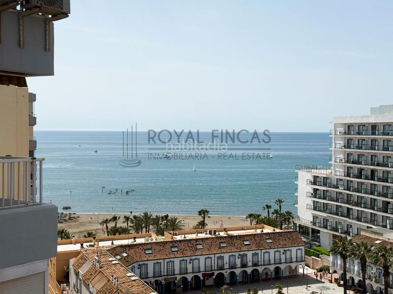 Foto 414d9318-6c77-4a39-b034-4f3d3e66e145. Appartamento con piscina in Puerto Marina Benalmádena