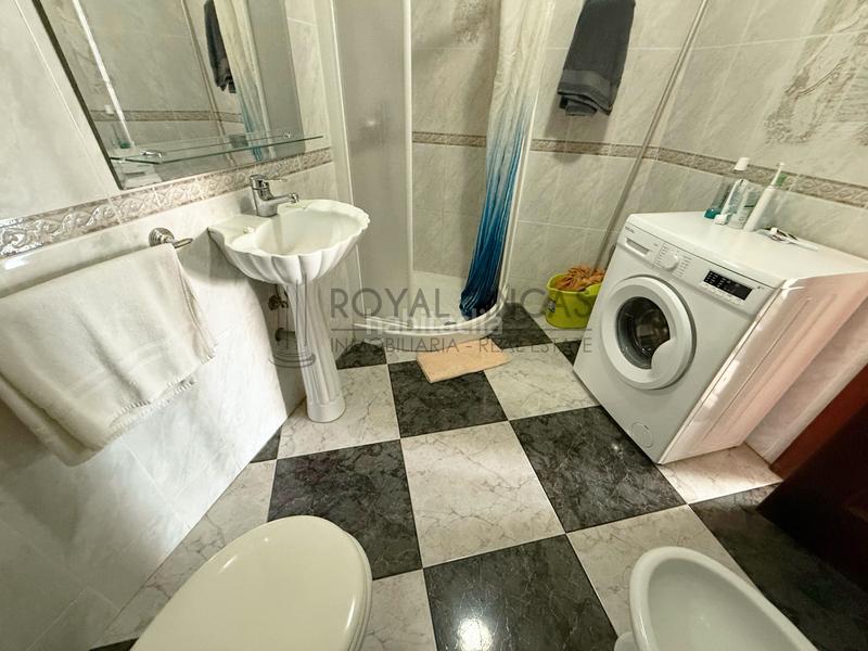 Foto f9923c01-69fa-476c-9916-34580e05707e. Appartamento con piscina in Puerto Marina Benalmádena