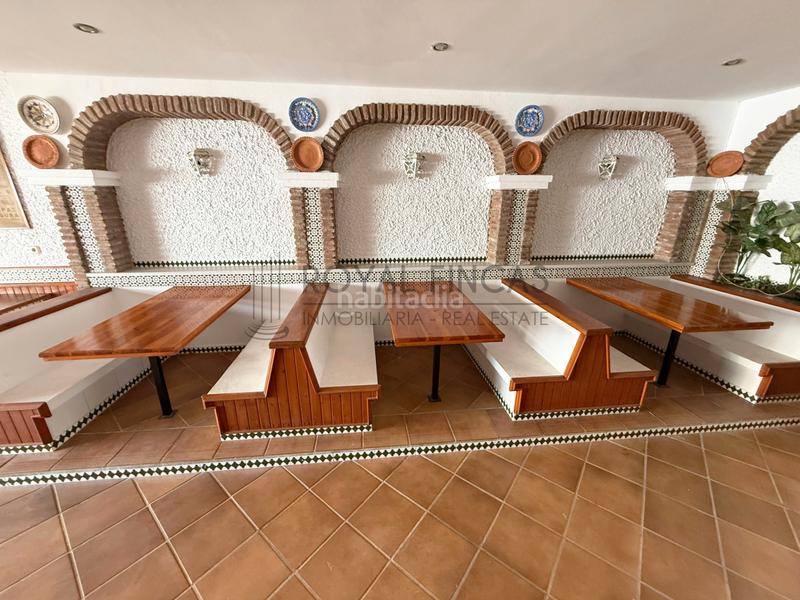 Foto 6a96d70a-d28f-4489-ae12-e0f4e6524e0e. Miete geschäftsraum in avenida las palmeras 162 in Benalmádena