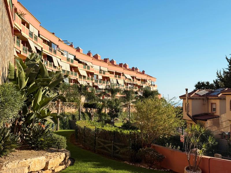 Foto 9e0229c1-135b-434c-8215-0e2747de4fda. Ático en calle las dalias 8b en Torreblanca del Sol Fuengirola