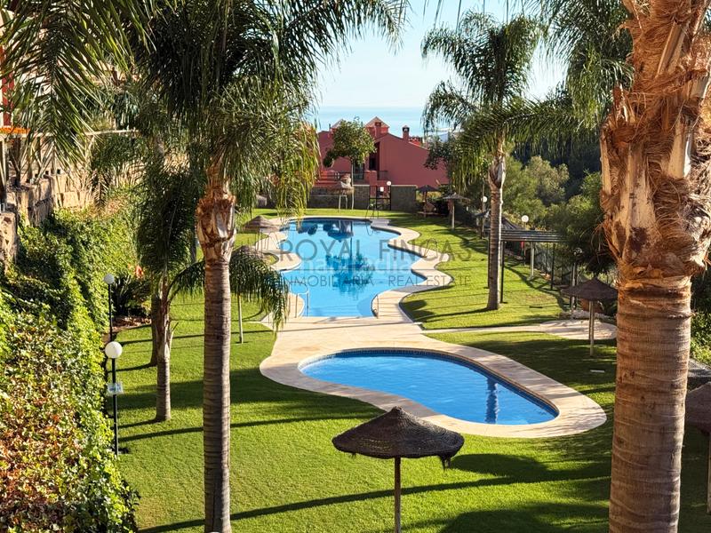 Foto d7abd875-3a91-46cb-9807-0dcf478797c2. Ático en calle las dalias 8b en Torreblanca del Sol Fuengirola