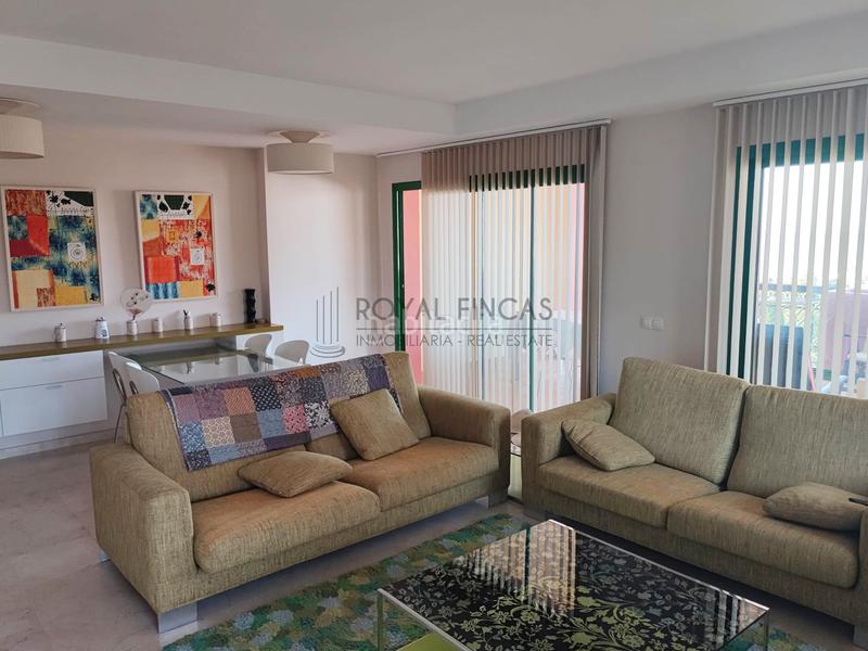 Foto 14da8890-540a-44f6-9c23-4a1cc0598ad8. Dachwohnung in calle las dalias 8b in Torreblanca del Sol Fuengirola