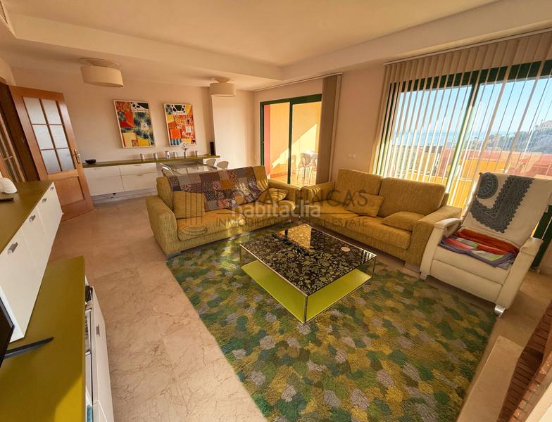 Foto d277f0ca-d932-4873-9960-e0d270233503. Dachwohnung in calle las dalias 8b in Torreblanca del Sol Fuengirola