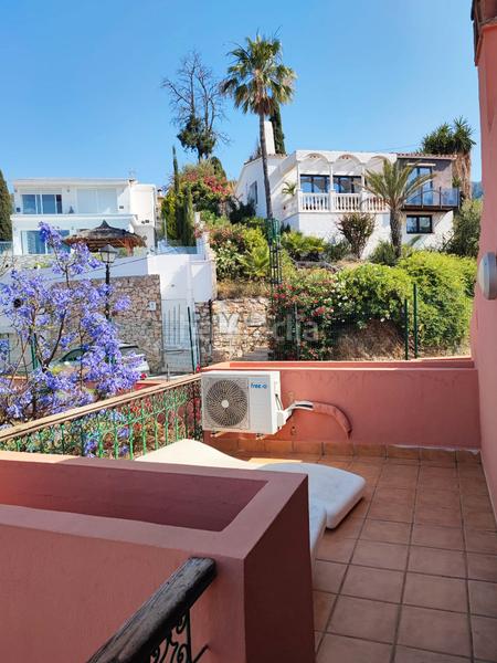 Foto 05e46139-465f-4c6c-842e-3600c4d1134e. Penthouse in calle las dalias 8b in Torreblanca del Sol Fuengirola
