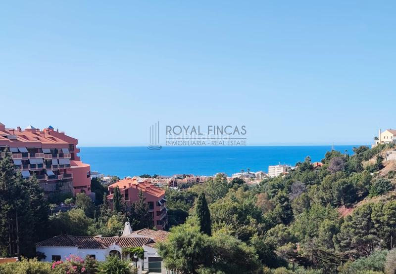 Foto 8f6e921d-1770-402b-908c-5c6b6e3d2747. Penthouse in calle las dalias 8b in Torreblanca del Sol Fuengirola