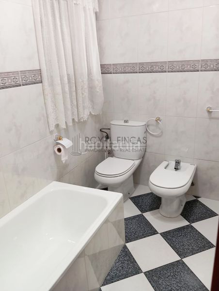 Foto 2108a34d-54ad-47bc-9e14-8a3132958493. Piso en Algarinejo