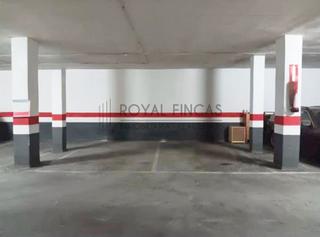 Parking voiture  Avenida de san rafael