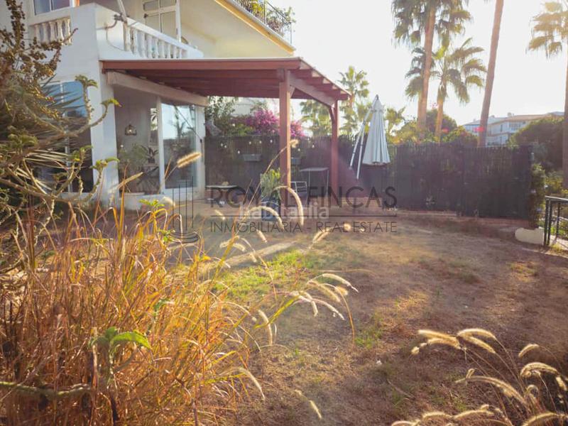 Foto 5fb636f8-f45d-4594-81c1-a9a07970693f. Planta baixa amb piscina a El Faro de Calaburra - Chaparral Mijas