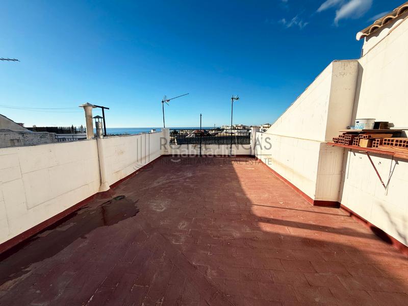 Foto da28a158-c4e3-4c15-9de9-ab61ee800c74. Casa adosada en Arroyo de la Miel Benalmádena