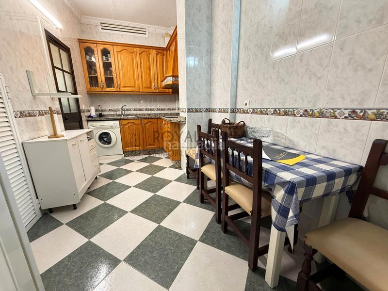 Foto db18537f-a584-4e61-a332-1486e2e449ec. Casa adosada en Arroyo de la Miel Benalmádena