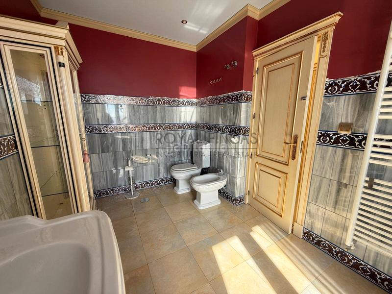 Foto 3d94d5c4-fdcf-4053-8b4e-ad0000278d2a. Rent chalet with heating parking pool in Montealto - Monterrey Benalmádena