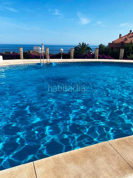 Foto bca5a410-249a-4ce1-82be-76289c88b648. Appartamento con camino riscaldamento parcheggio piscina in Fuengirola