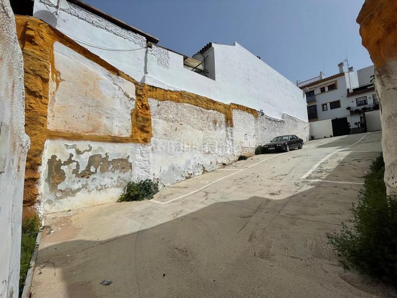 Foto aa6fc2ab-d04b-446c-b2b4-fc9a971b9bf9. Terreno residenziale in calle consejo 14 in Monda