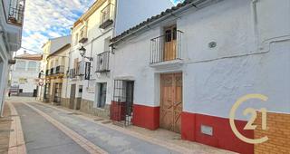 Casa adossada a Calle del corral 12. Casa adosada para reformar en gaucín