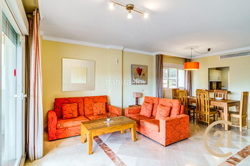 Foto dbc82347-e81c-4c4a-a00d-b64e223b2eb3. Piano terra in calle caserío 4 in Paraiso - Barronal Estepona