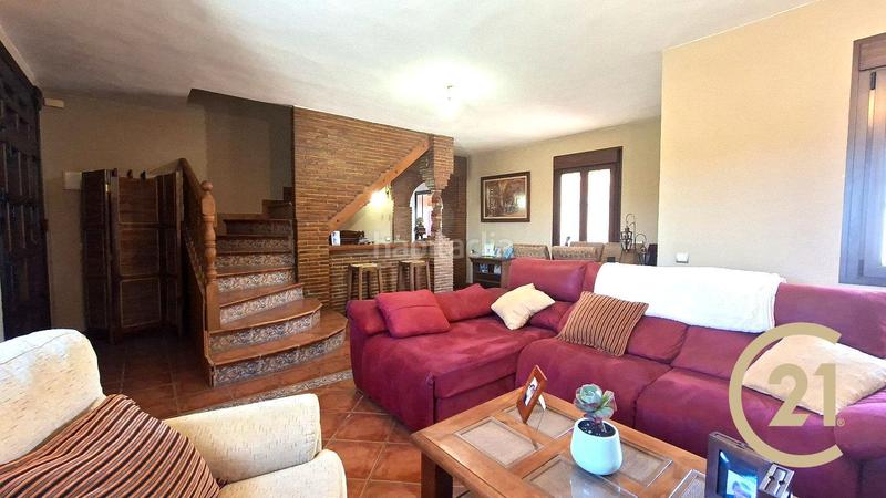 Foto 16fb8eca-ce2d-4685-a2e7-37bad21e1374. Maison dans urbanización los arroyos 2 dans Arriate