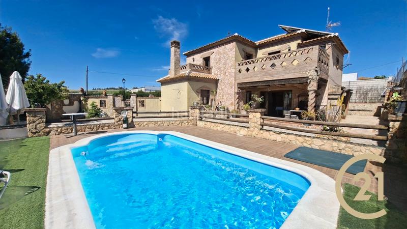 Foto 1e10b3d1-f5bc-4684-a03b-caf44f66319d. Maison dans urbanización los arroyos 2 dans Arriate