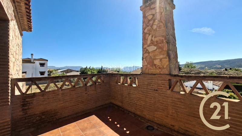 Foto 4cefd74f-aedd-4d82-a49a-60b79ba4af25. Maison dans urbanización los arroyos 2 dans Arriate