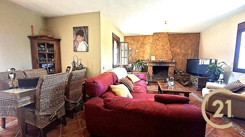 Foto d0c355e3-5b53-4430-851f-82c98c51bfd4. Maison dans urbanización los arroyos 2 dans Arriate