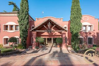 Rent Office space in Urbanización la alzambra 12. Oficina / local en alquiler -la alzambra- puerto banus.