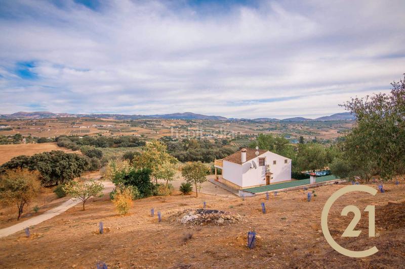 Foto f3cc949a-d76e-476f-bea7-4a6207f9710e. Chalet in lugar partido rural los frontones 87 in Ronda