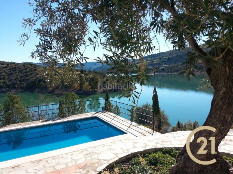 Foto 23ea01b0-2585-4b15-a92b-7a03783424e8. Chalet en calle veterin 10 finca rústica con piscina y vistas al pantano – lista para entrar a vivir en Gastor (El)