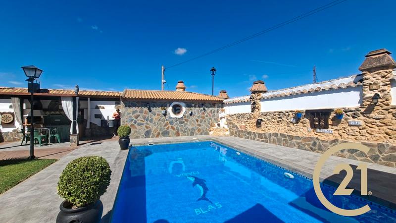 Foto 1a88293c-402a-4d64-979b-be4e68377e98. Chalet dans urbanización los arroyos 20 dans Arriate