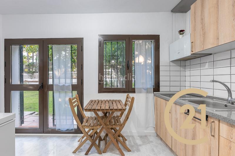 Foto 957e9144-3aab-4135-97f7-32bc020b3103. Monolocale in urbanización hacienda beach 1 in El Velerín Estepona