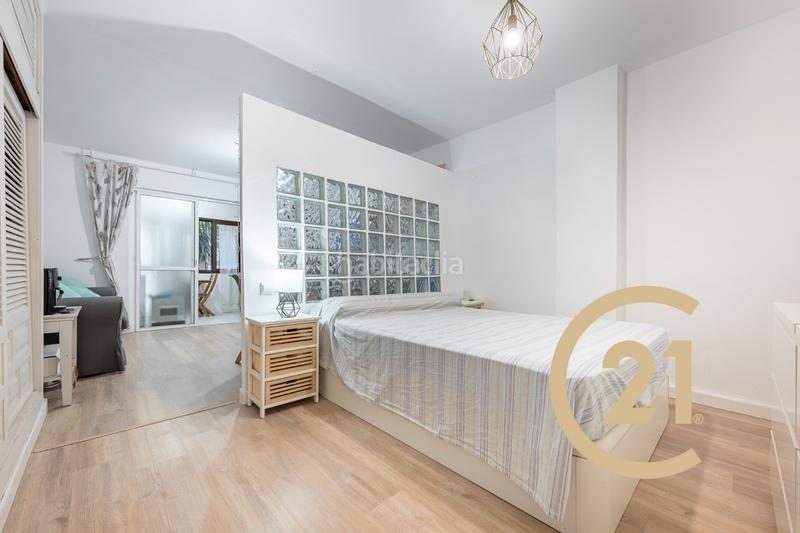 Foto b90b5c25-3053-43aa-9866-7c1ca9f0be87. Monolocale in urbanización hacienda beach 1 in El Velerín Estepona