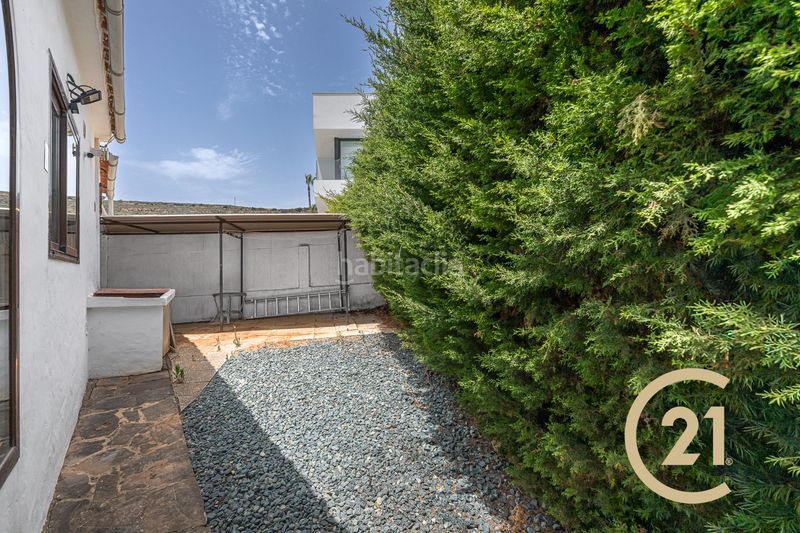 Foto b7bfa5a0-2551-4526-9ba3-10d2f8f797e4. Casa amb xemeneia aparcament piscina a Torreguadiaro-San Diego Sotogrande