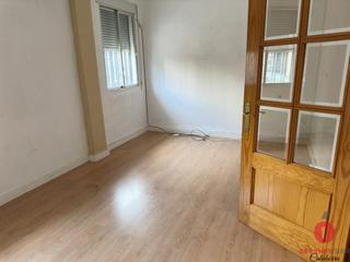 Pis a Sector Sur. Piso en planta baja  zona avenida de cádiz