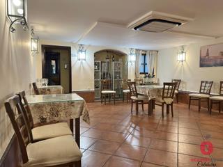 Local Comercial a Campo de la Verdad - Miraflores. Local comercial en zona hesperia  avenida fray albino