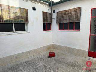 Casa a Campo de la Verdad - Miraflores. Casa en la zona más baja del campo de la verdad  para reformar