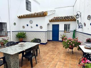 Maison à Almodóvar del Río. Gran casa junto al ayuntamiento de almodóvar del río  vistas al