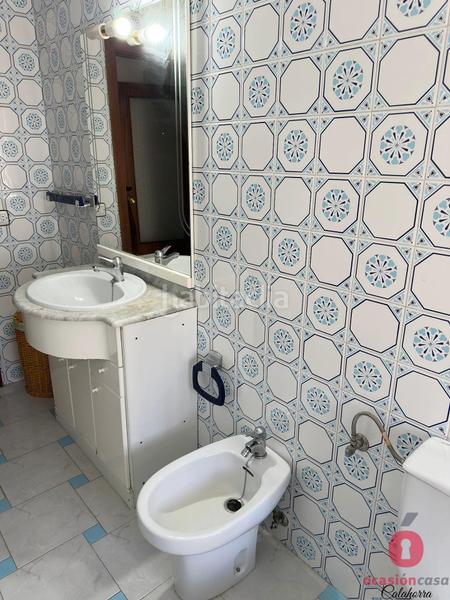 Foto 0e0441f4-bd9b-46ff-83a3-1ce9689549ba. Piso amplio piso en zona jesús rescatado en Viñuela - Rescatado Córdoba