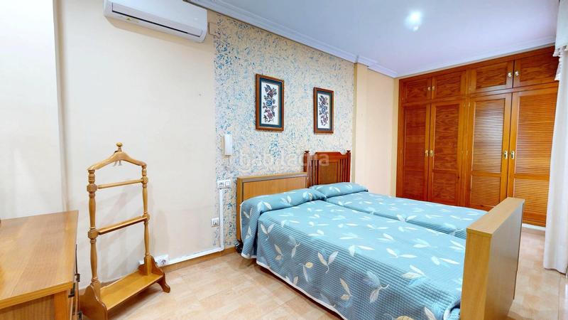 Foto 7d87b9c0-08a4-4706-8c58-57d547d30403. Casa con riscaldamento parcheggio in Campo de la Verdad - Miraflores Córdoba