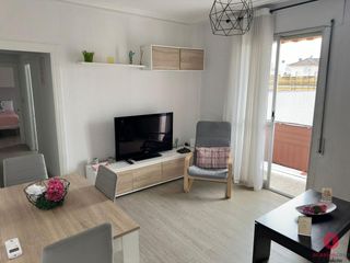 Pis a Campo de la Verdad - Miraflores. Bajada de precio!piso de 3 habitaciones con licencia turística