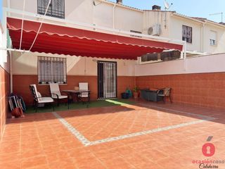 Casa a Sector Sur. Casa para entrar a vivir  4 habitaciones  polígono guadalquivir