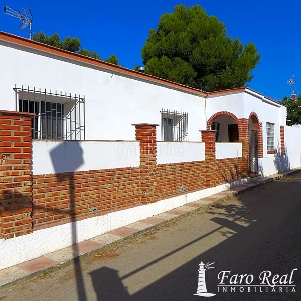 Foto 4c7e5292-4955-46c7-842a-4a4d31a1ad81. Casa a Chipiona norte Chipiona