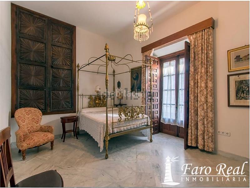 Foto 978f4f49-e903-469b-a1cb-35cdb86b5353. Casa  señorial en venta zona centro en Centro-Calzada-Cabo Noval Sanlúcar de Barrameda
