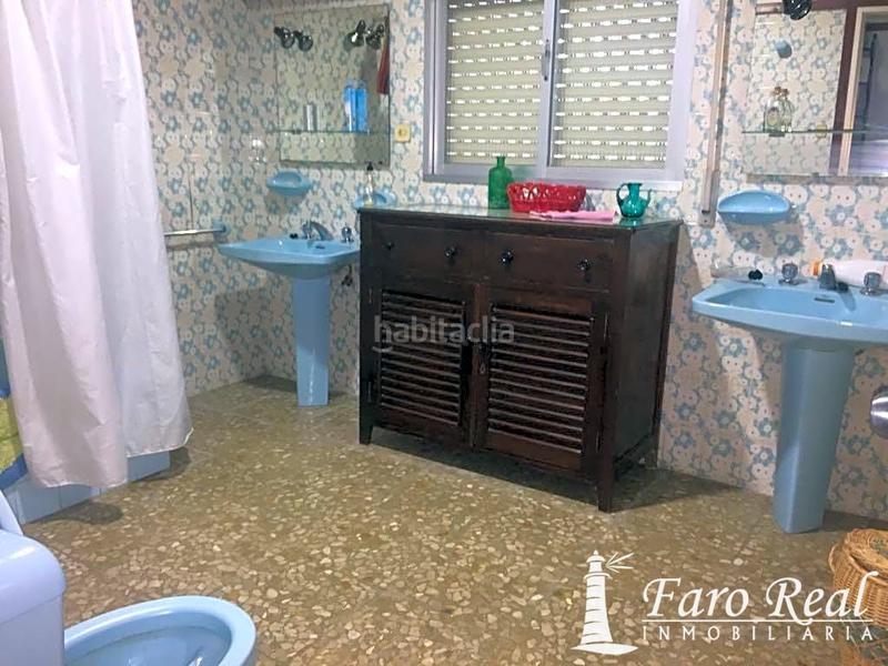 Foto 12aae76e-5613-4d5c-868a-61a556ef0694. Casa chalet independiente en zona centrobarrio alto en Sanlúcar de Barrameda
