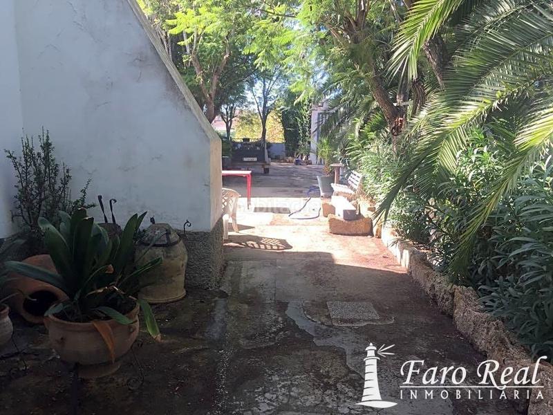 Foto 3d8cc0e5-ce49-4db7-8dec-97f2dd33bcaa. Casa chalet independiente en zona centrobarrio alto en Sanlúcar de Barrameda