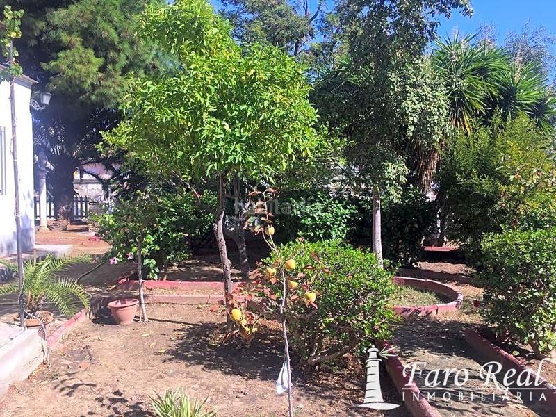 Foto 6cee7c2b-d4aa-4926-a282-c1d4b86e00c6. Casa chalet independiente en zona centrobarrio alto en Sanlúcar de Barrameda