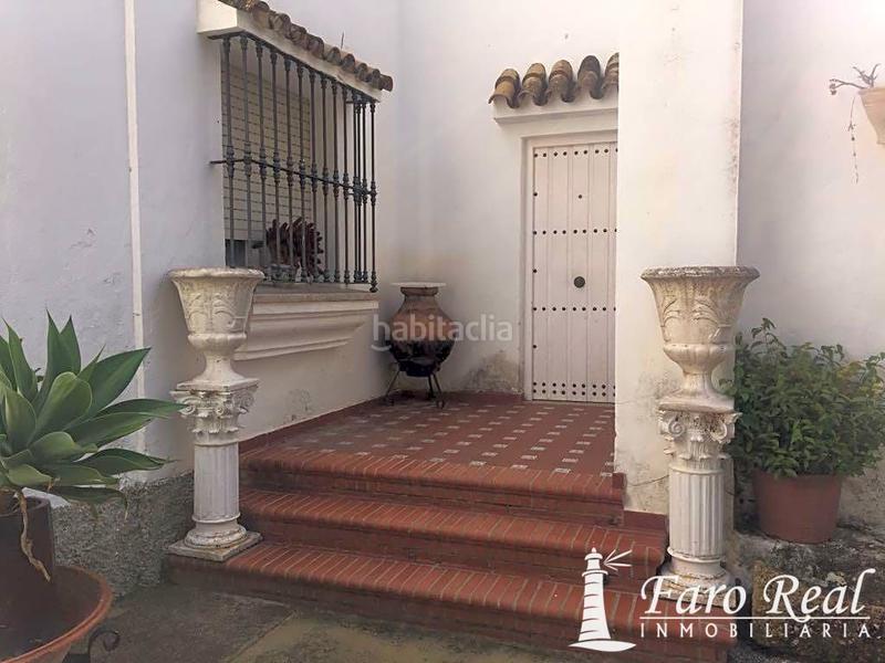 Foto 85f4cbcb-b586-45a6-b3eb-89c371bf44bd. Casa chalet independiente en zona centrobarrio alto en Sanlúcar de Barrameda
