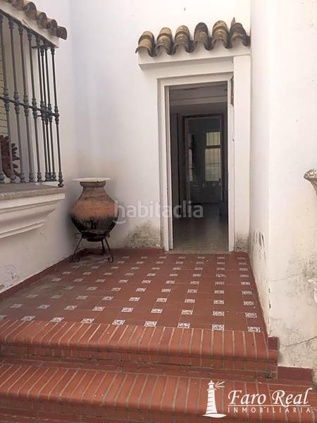 Foto a23ddd61-8aab-42f8-8c1f-63aa7f7c5289. Casa chalet independiente en zona centrobarrio alto en Sanlúcar de Barrameda