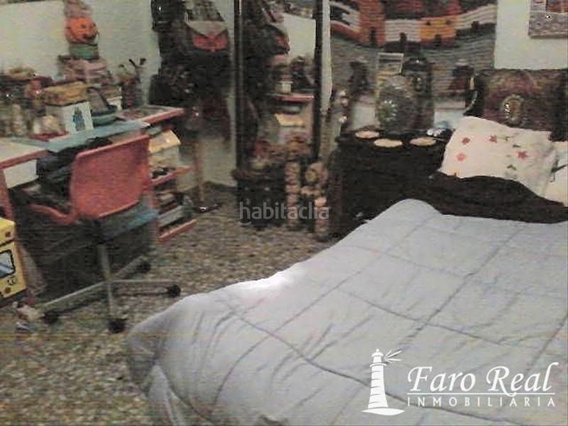 Foto a1aee181-976b-41cd-a2e2-b73d07066550. Casa adossada amb aparcament a Centro-Calzada-Cabo Noval Sanlúcar de Barrameda