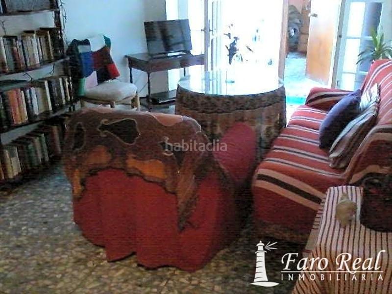 Foto ec8adaae-f3eb-4951-a023-09d2f50441a6. Casa adossada amb aparcament a Centro-Calzada-Cabo Noval Sanlúcar de Barrameda
