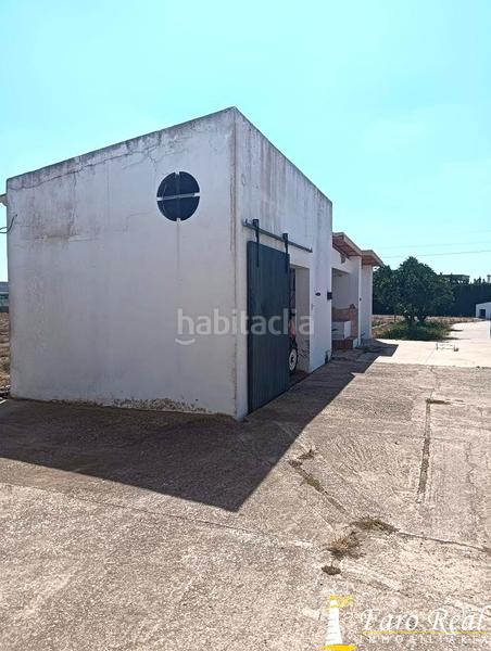 Foto 3fba7620-3ac1-459b-afd4-91102a779f4e. Masia amb aparcament a Chipiona norte Chipiona
